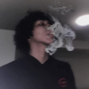 Meet your Posher, Delly